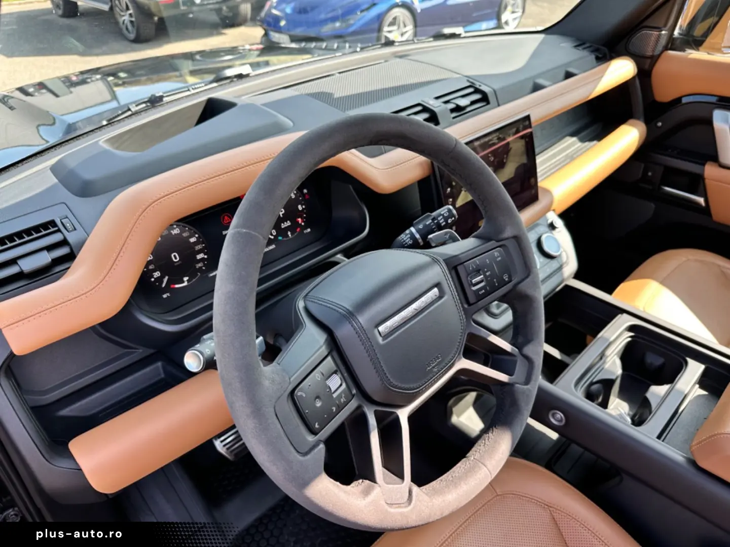 LAND ROVER Defender 90 V8   Black Pack Leder Tan Ebony ACC