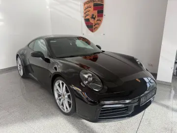 PORSCHE 992 Coupé- BOSE  - Vollleder- 21 Zoll