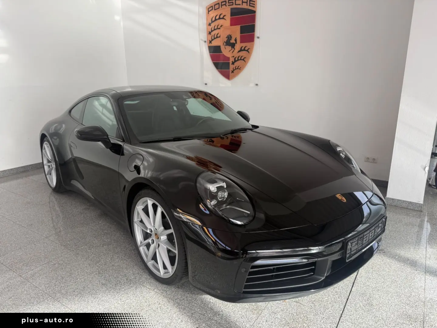 PORSCHE 992 Coupé- BOSE  - Vollleder- 21 Zoll