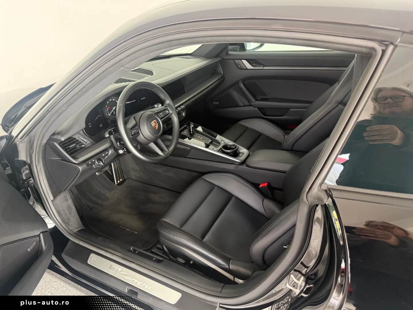 PORSCHE 992 Coupé- BOSE  - Vollleder- 21 Zoll