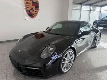 PORSCHE 992 Coupé- BOSE  - Vollleder- 21 Zoll