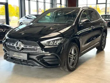 MERCEDES-BENZ GLA 250 e AMG KEYLESS-GO Distronic Kamera IHC