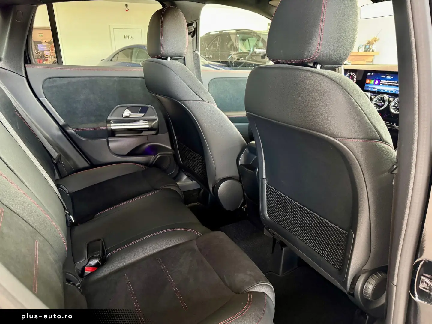 MERCEDES-BENZ GLA 250 e AMG KEYLESS-GO Distronic Kamera IHC