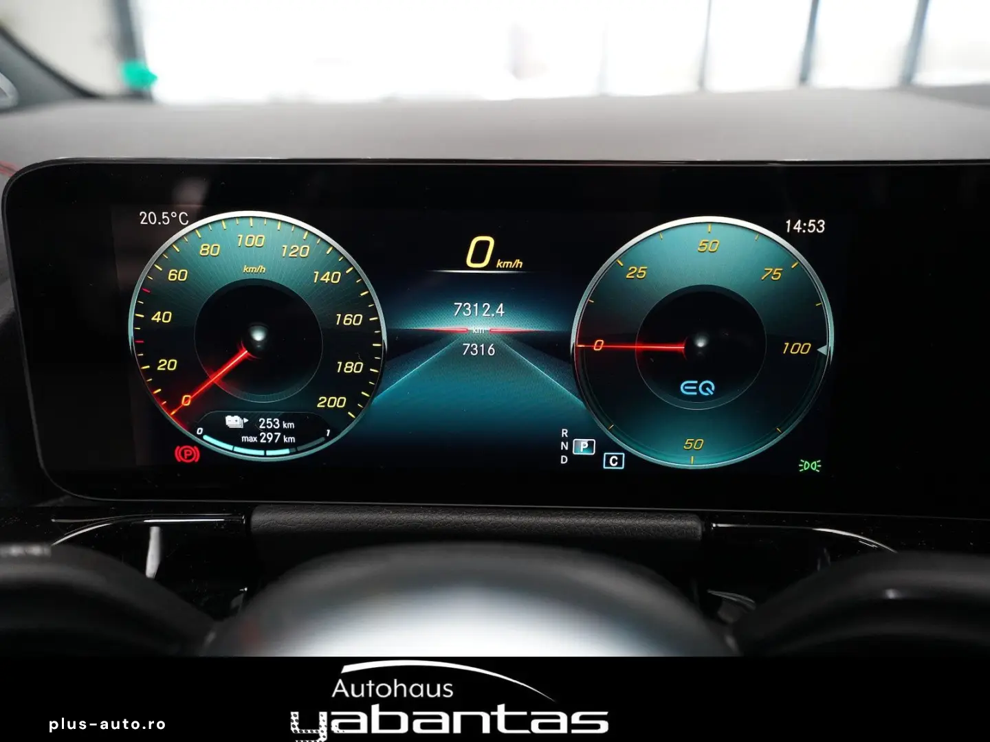 MERCEDES-BENZ EQA 300 4M AMG Kamera MBUX Spur.-Asiss&hellip;