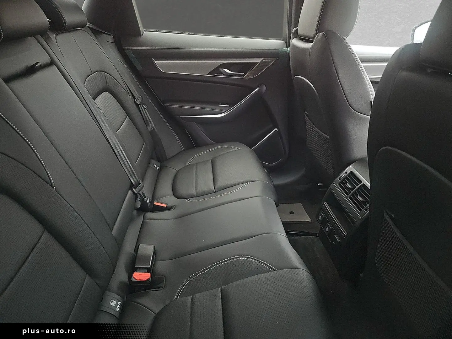 JAGUAR F-Pace D200 AWD R-Dynamic SE