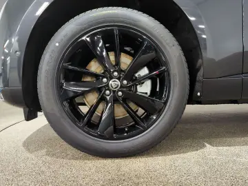 JAGUAR F-Pace D200 R-Dynamic