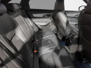 JAGUAR F-Pace D200 R-Dynamic