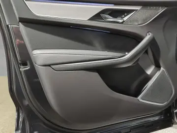 JAGUAR F-Pace D200 R-Dynamic