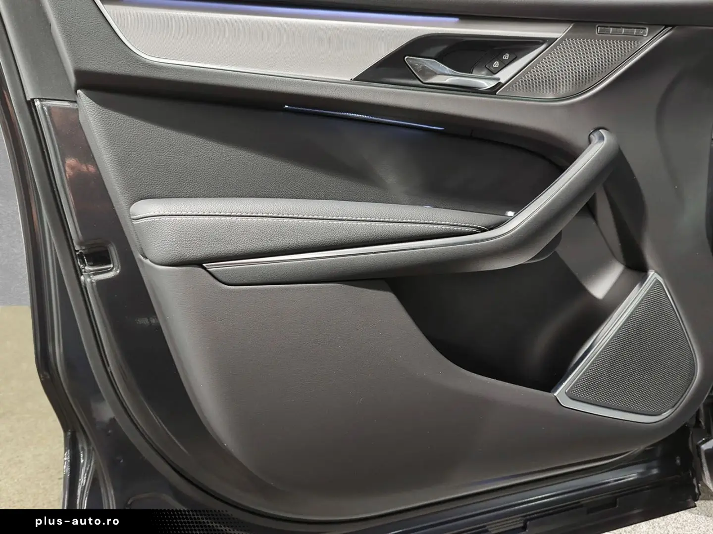 JAGUAR F-Pace D200 R-Dynamic