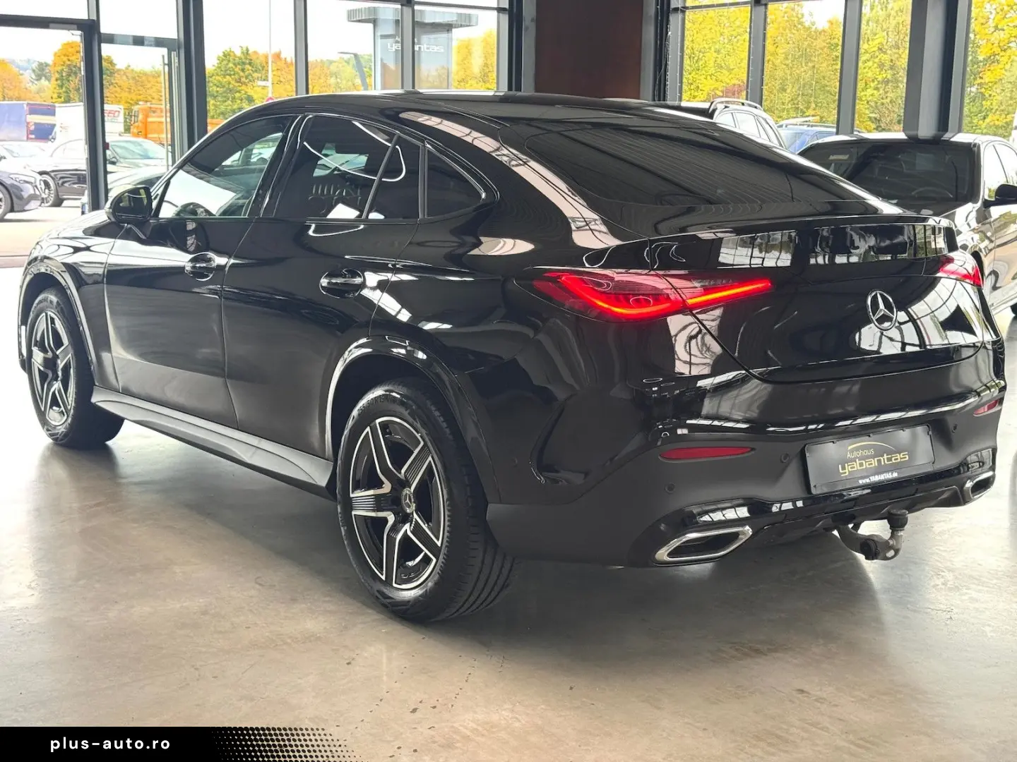 MERCEDES-BENZ GLC 300 d 4M Coupe KEYLESS-GO AHK Dist&hellip;