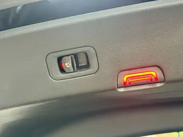 MERCEDES-BENZ GLC 300 d 4M Coupe KEYLESS-GO AHK Dist&hellip;