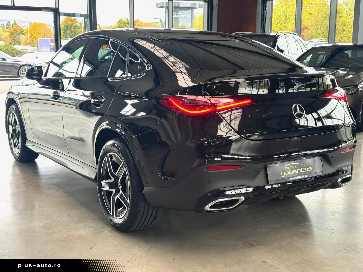 MERCEDES-BENZ GLC 300 d 4M Coupe KEYLESS-GO AHK Dist&hellip;