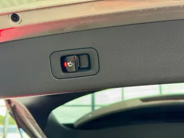 MERCEDES-BENZ GLC 300 d 4M AMG Night Pano Head-up 36&hellip;