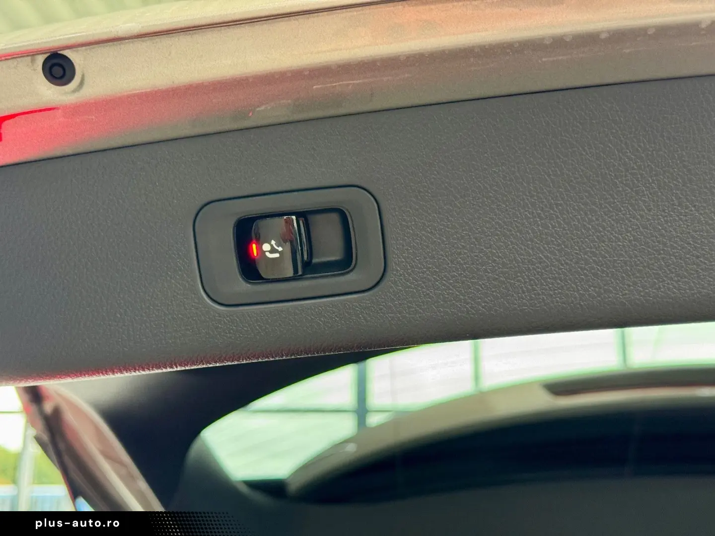 MERCEDES-BENZ GLC 300 d 4M AMG Night Pano Head-up 36&hellip;