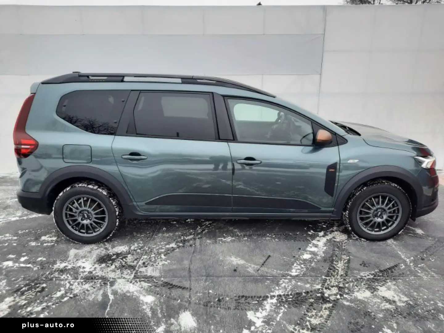 DACIA JOGGER 1.6 Hybrid 140HP EXTREME 7 locuri