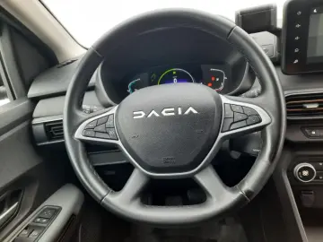 DACIA JOGGER 1.6 Hybrid 140HP EXTREME 7 locuri