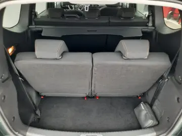 DACIA JOGGER 1.6 Hybrid 140HP EXTREME 7 locuri