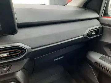 DACIA JOGGER 1.6 Hybrid 140HP EXTREME 7 locuri