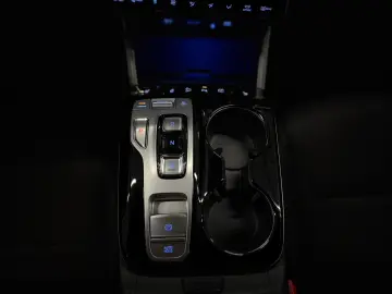 HYUNDAI Tucson 1.6 T-GDI  Trend Plug-In Hybrid 4WD