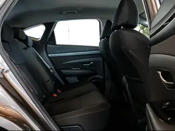 HYUNDAI Tucson Select Mild-Hybrid  RFK CARPLAY DIGITAL