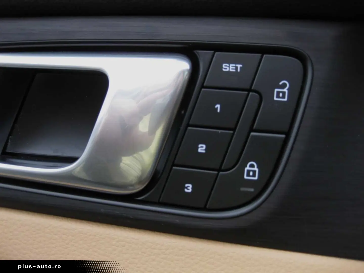 PORSCHE  Panamera 4 Platinium Edition