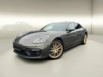 PORSCHE Panamera 4 Platinum Edition