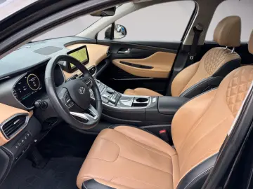 HYUNDAI Santa Fe Prime Plug-In Hybrid 4WD