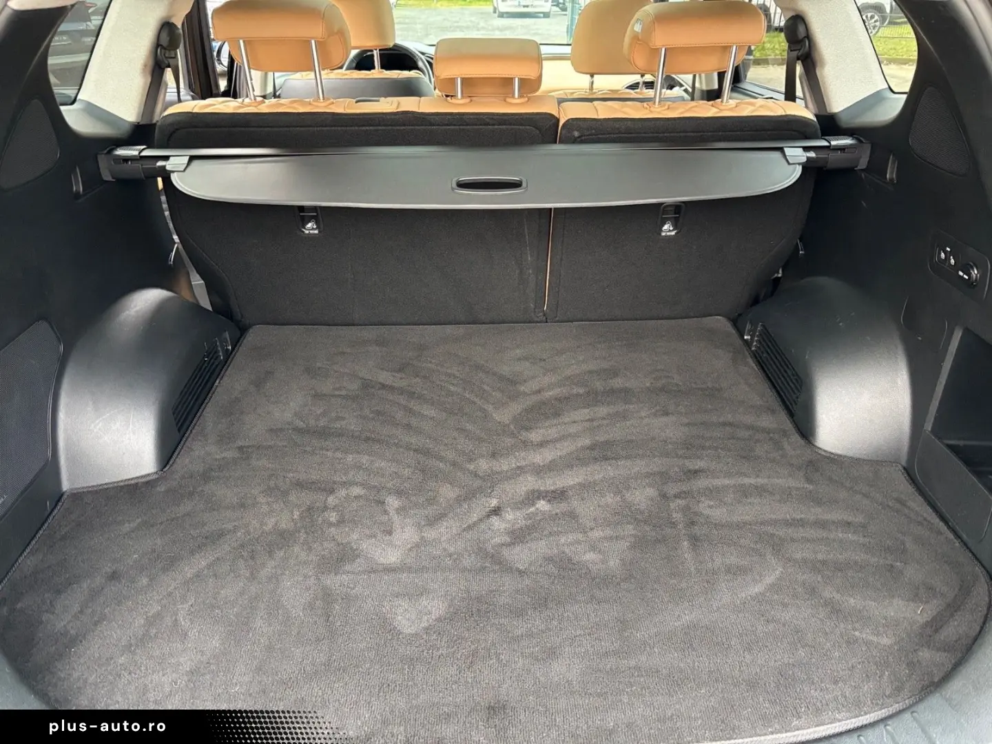 HYUNDAI Santa Fe Prime Plug-In Hybrid 4WD