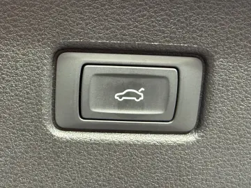 AUDI Q5 Sportback 50TDI quattro S-LINE PANO OPTIK AHK