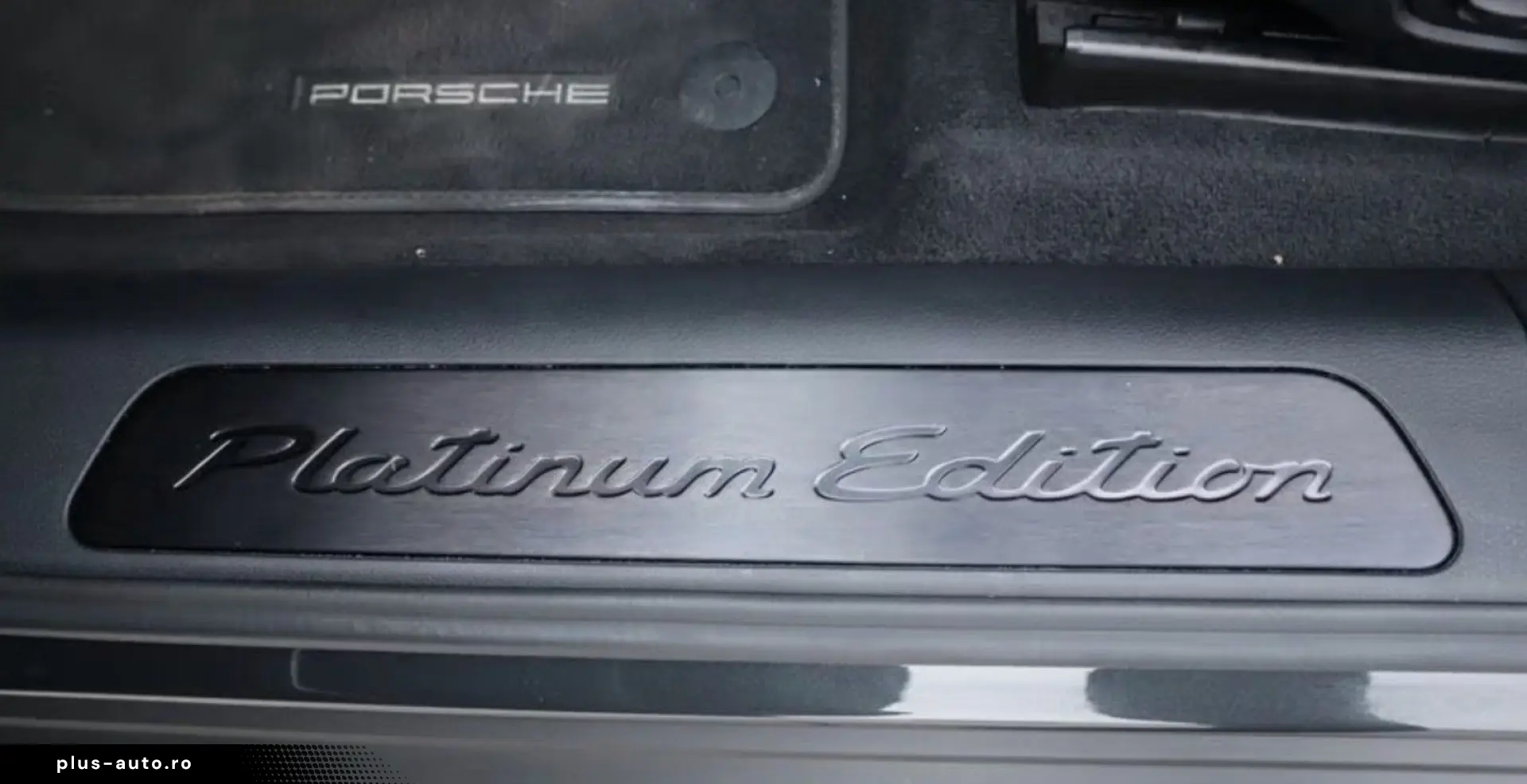 PORSCHE Panamera Sport Turismo 4 E-Hybrid Platinum Edition