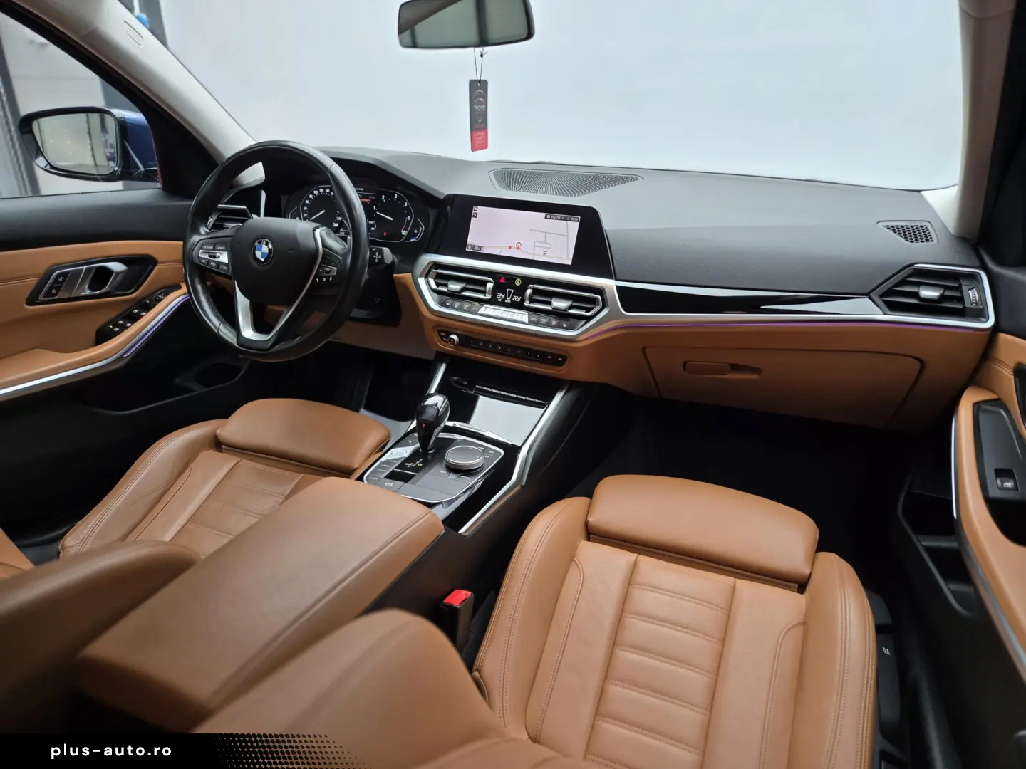 BMW 320d xDrive 190CP Sport Line