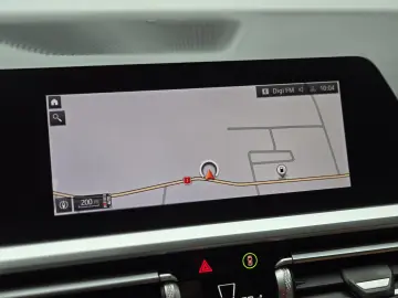 BMW 320d xDrive 190CP Sport Line