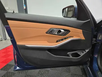 BMW 320d xDrive 190CP Sport Line