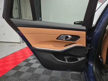 BMW 320d xDrive 190CP Sport Line