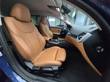 BMW 320d xDrive 190CP Sport Line