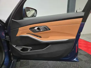 BMW 320d xDrive 190CP Sport Line