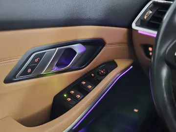 BMW 320d xDrive 190CP Sport Line