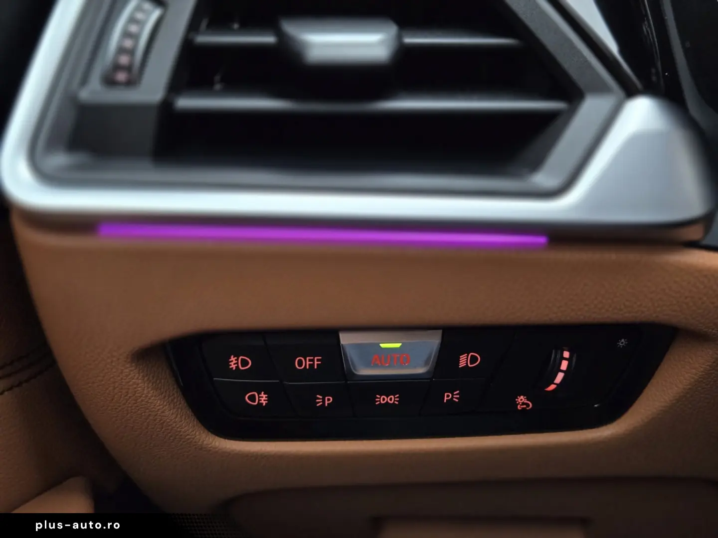 BMW 320d xDrive 190CP Sport Line