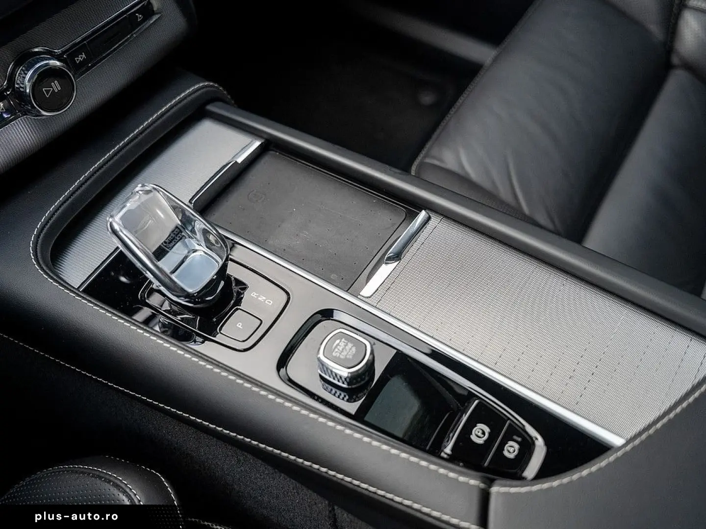 VOLVO XC90 B5 AWD Ultimate Bright