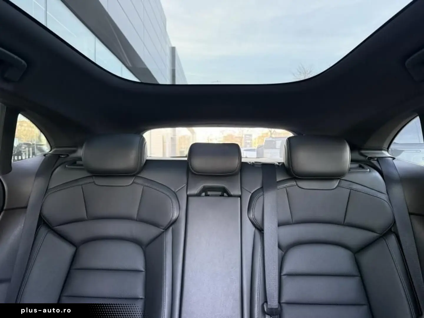 PORSCHE Taycan 4 Cross Turismo