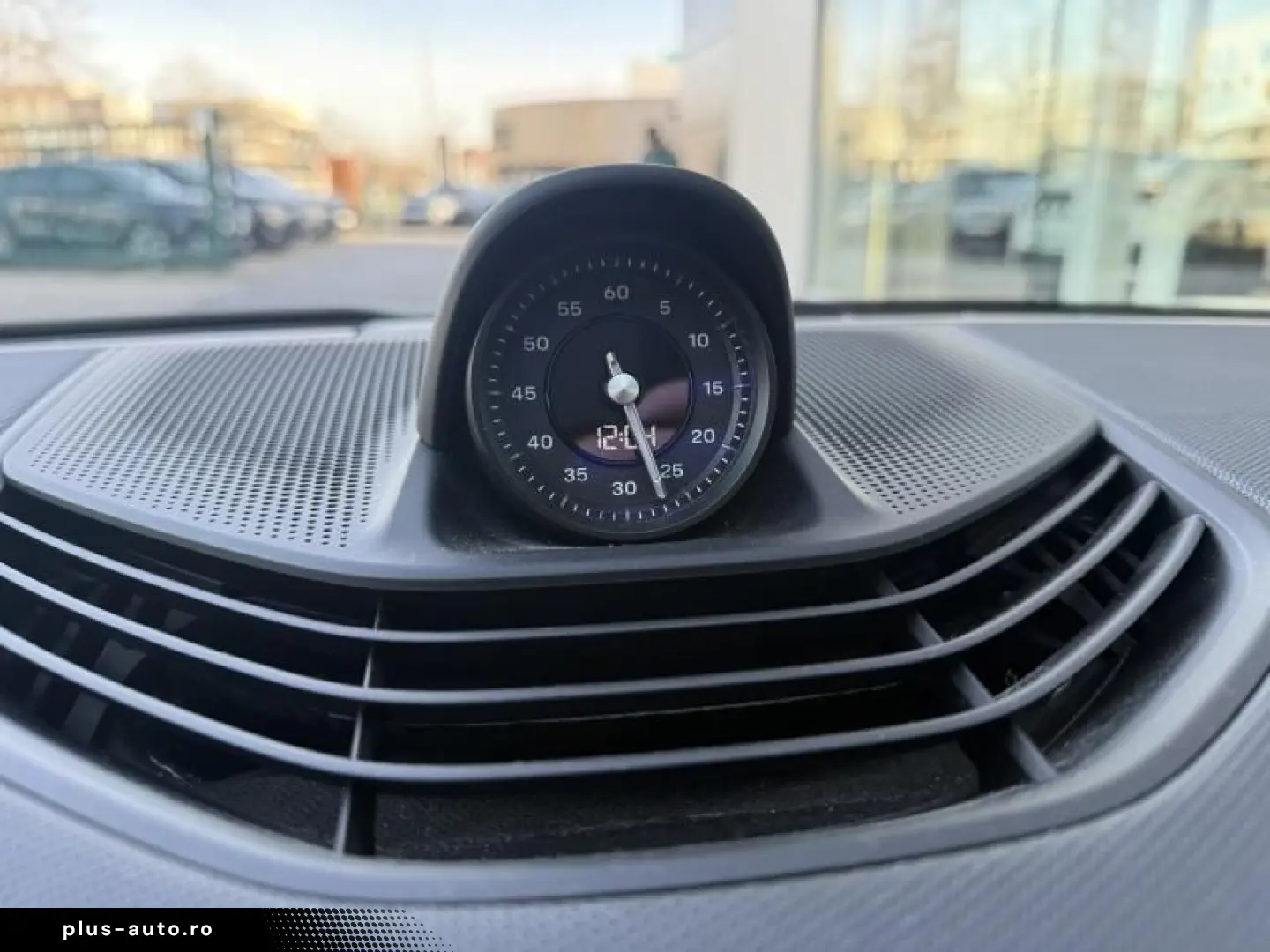 PORSCHE Taycan 4 Cross Turismo