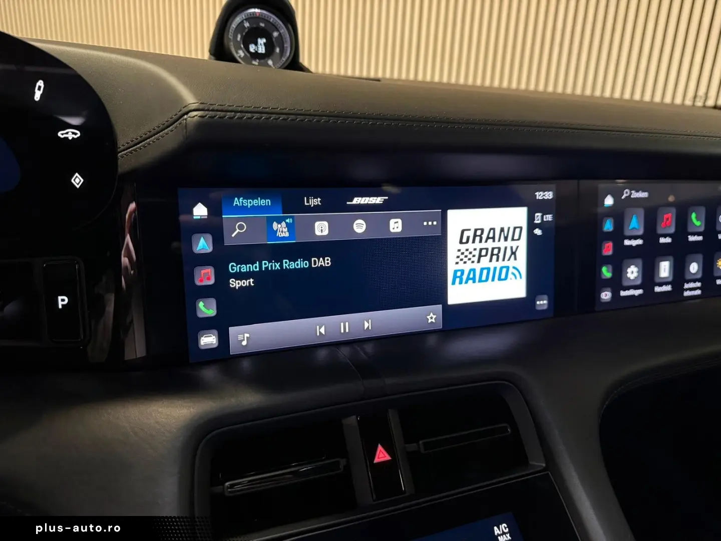 PORSCHE Cross Turismo 4