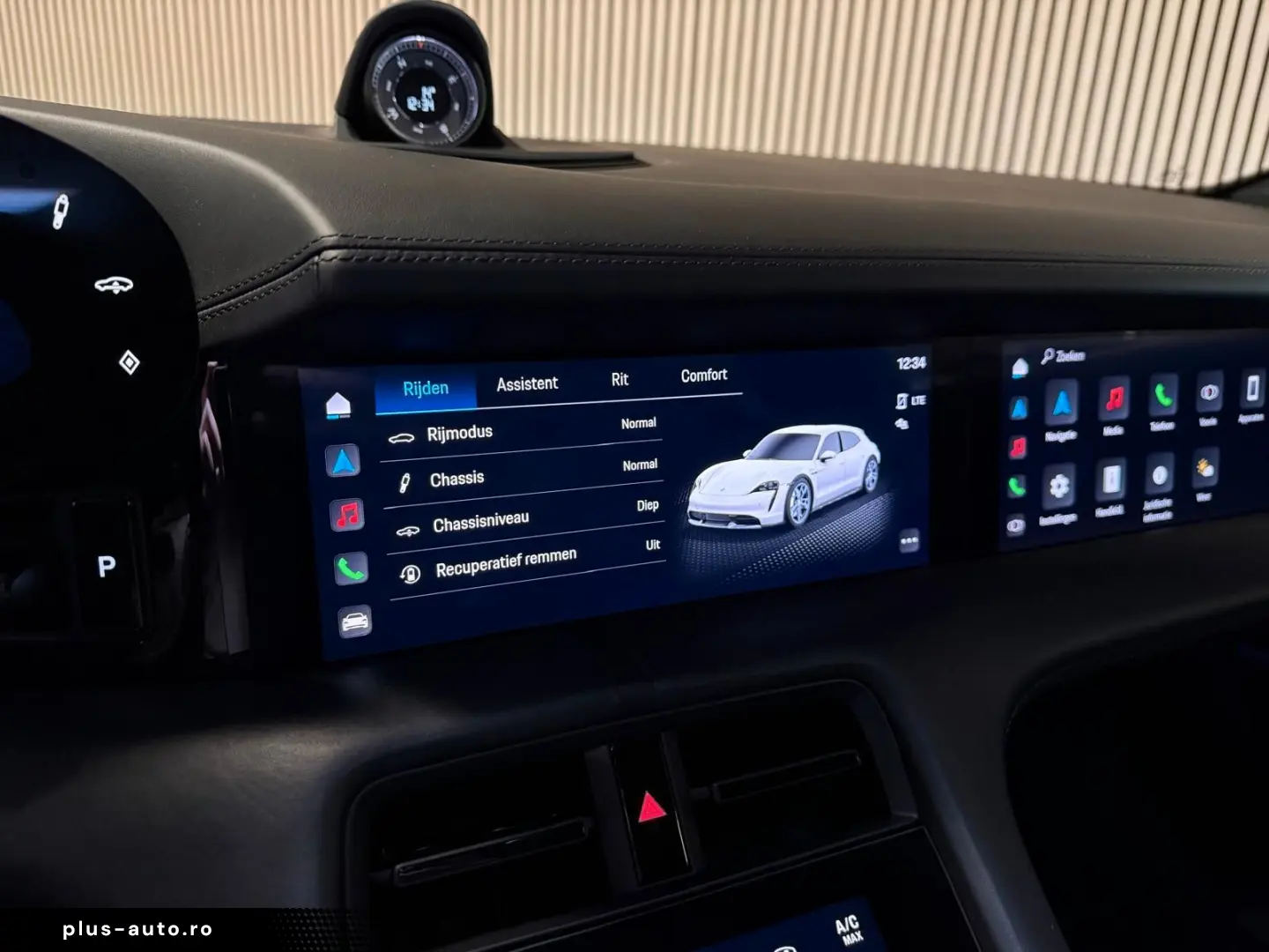 PORSCHE Cross Turismo 4