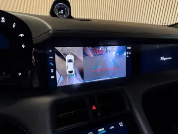 PORSCHE Cross Turismo 4