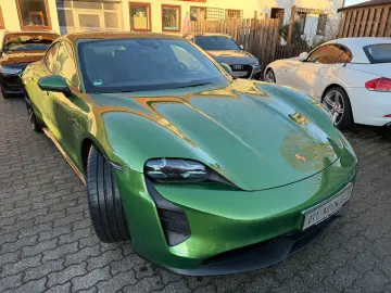 PORSCHE TAYCAN GTS  EXKLUSIV