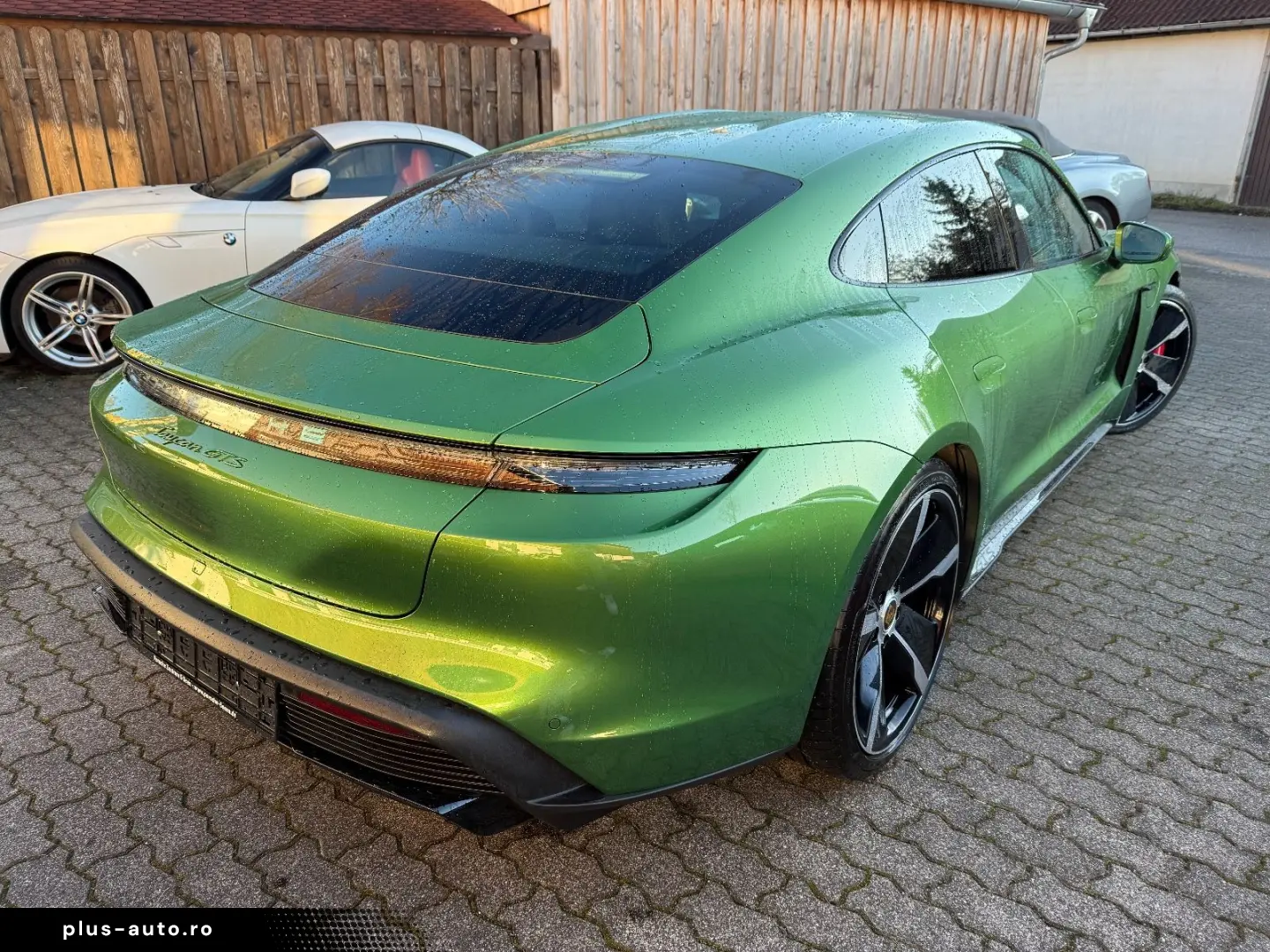 PORSCHE TAYCAN GTS  EXKLUSIV