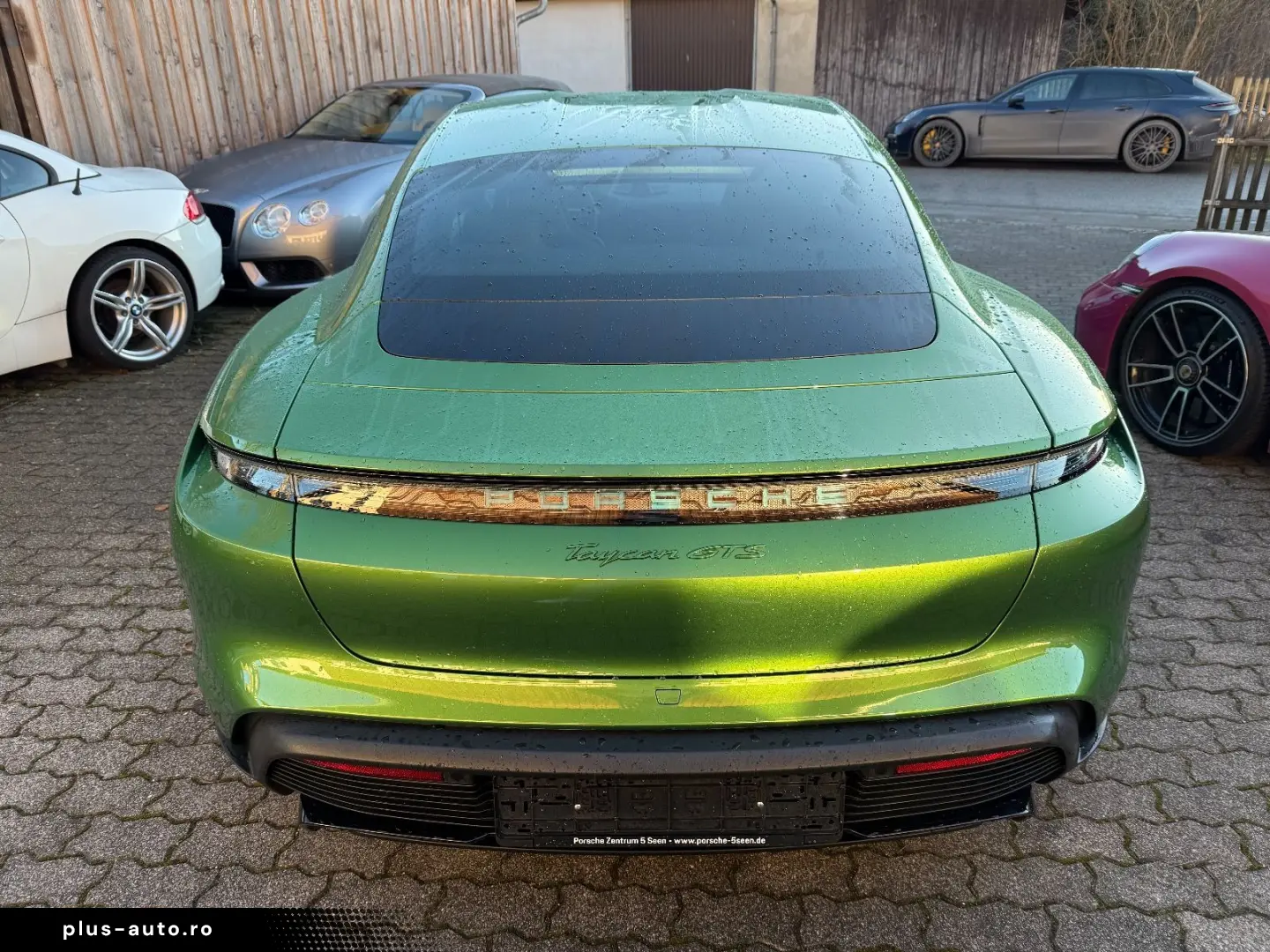 PORSCHE TAYCAN GTS  EXKLUSIV