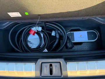 PORSCHE TAYCAN GTS  EXKLUSIV