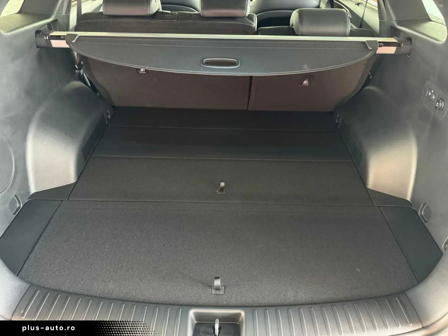 KIA Sorento PE 2.2D AWD PLAT NAP PREM GD