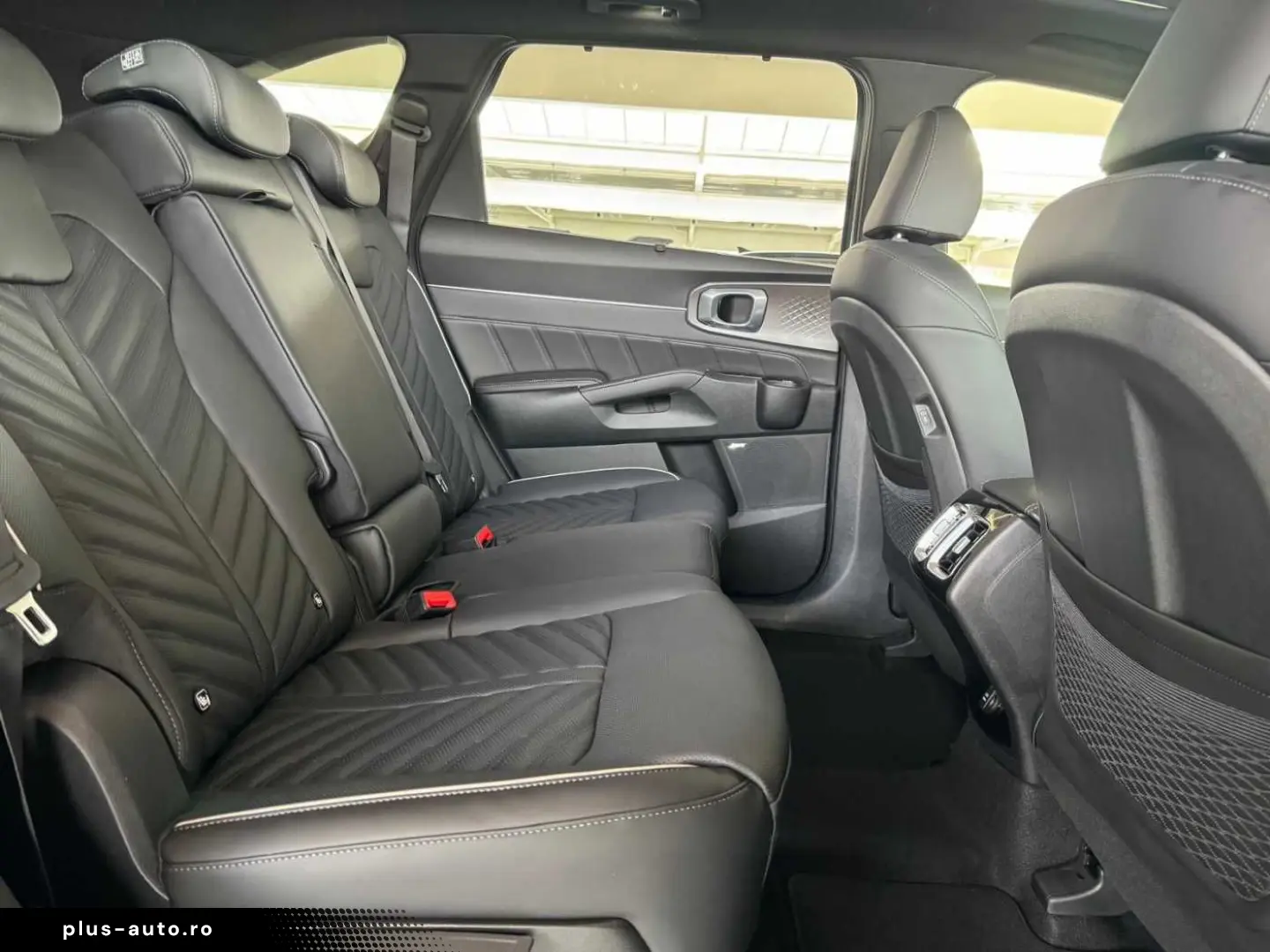 KIA Sorento PE 2.2D AWD PLAT NAP PREM GD